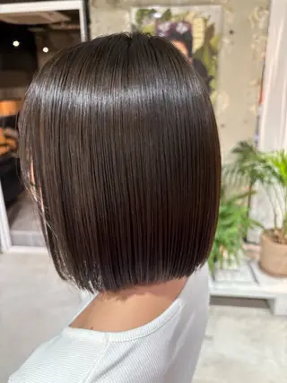 ショート カラー THE REMMY ユミザのヘアスタイル