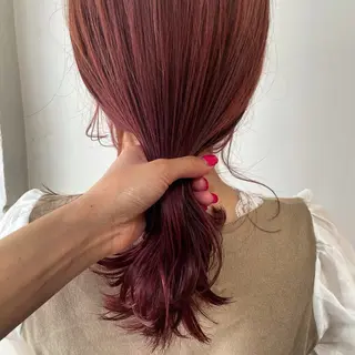 ミディアム 脇田 志穂のヘアスタイル