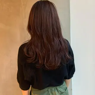 ロング カラー SAKINO. ベージュカラーのヘアスタイル