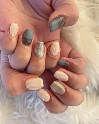 ネイル crystal ⭐︎ colorのネイルデザイン