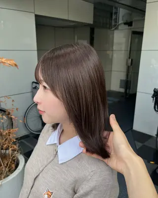 ミディアム カラー 韓国レイヤー ☁️🫧森ハリス誠一のヘアスタイル