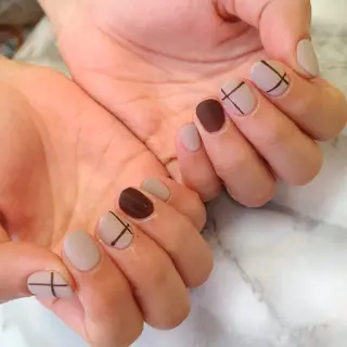 ネイル ジェヌインネイル 河内のネイルデザイン