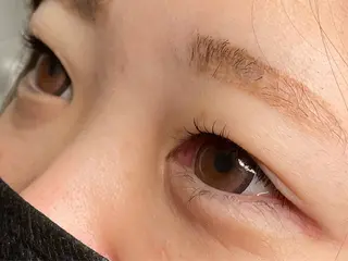 マツエク・マツパ Luo 米泉店 ¨̮ 松山采加の眉毛・アイブロウイメージ