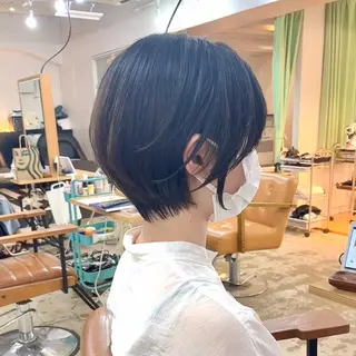 ショート ショートヘア、ボブ こやさん　コヤマのヘアスタイル