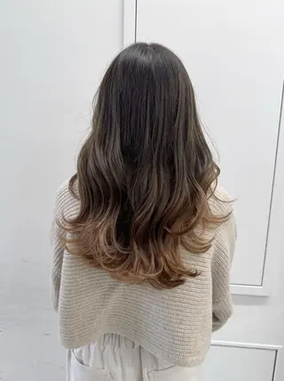 ロング カラー 【公式】amble luxe池袋東口🩷のヘアスタイル