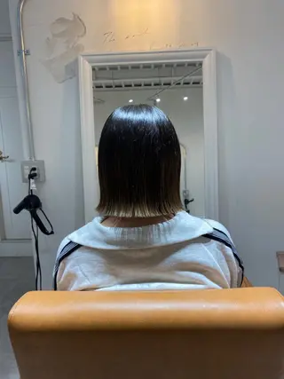 ミディアム 鳴海 稜真のヘアスタイル