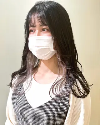 セミロング カラー RAIMA ケアハイトーンのヘアスタイル