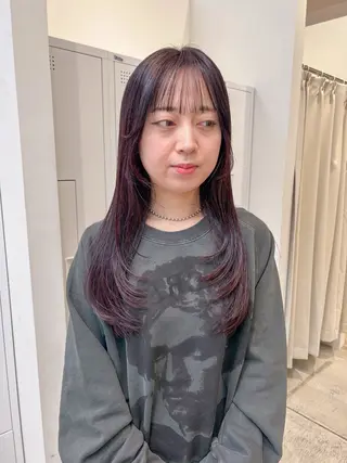 ロング カラー ヘアアレンジ yuka .のヘアスタイル