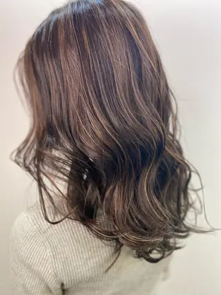 セミロング カラー opus 店長大和 レイヤー/赤み消しのヘアスタイル