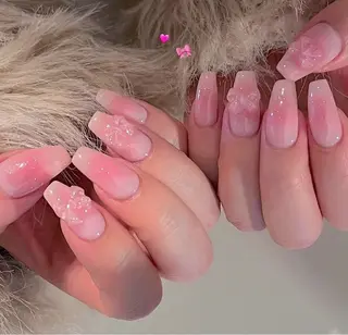 ネイル EGAONail Salon所属・シエナ nailのネイルデザイン