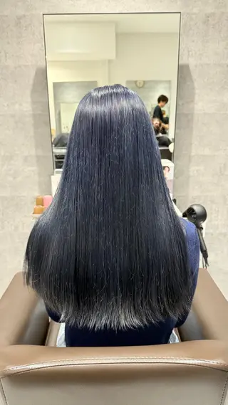 カラー Grow by NYNY 久野 結生のヘアスタイル