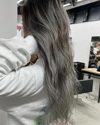 カラー 北間 寛哉のヘアスタイル