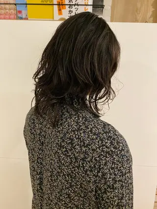 ミディアム 伊藤 光成のヘアスタイル