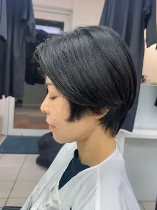 ショート カラー 星野 菜月のヘアスタイル