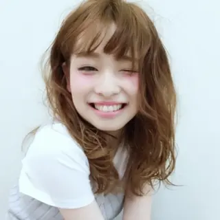 ロング 🇰🇷韓国風艶髪✨ 髪質改善 倉岡しおんのヘアスタイル