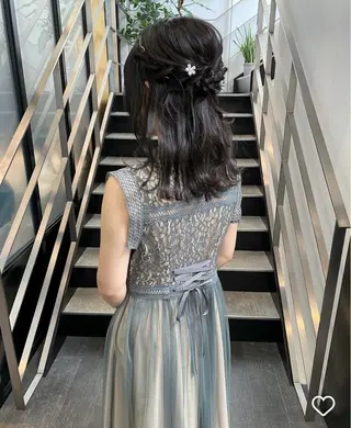 ミディアム ヘアアレンジ mao | 柔らか艶カラー🫧のヘアスタイル