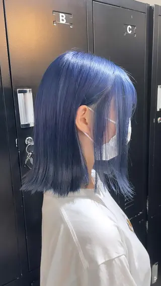 カラー 顔周りレイヤーカット ／Yumiのヘアスタイル