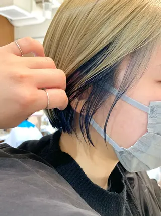 カラー 鈴木 花菜のヘアスタイル