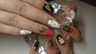 ネイル LAVISH nail salonのネイルデザイン