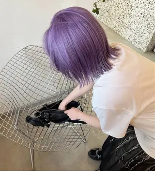 ミディアム カラー Tsukasa/ ハイトーン/寒色のヘアスタイル