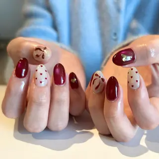 ネイル scré as Ételのネイルデザイン