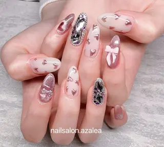 ネイル R inのネイルデザイン