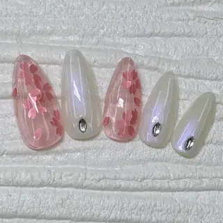 ネイル Nail salon Honey Beeのネイルデザイン