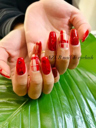 ネイル AZUR N&eyelashのネイルデザイン