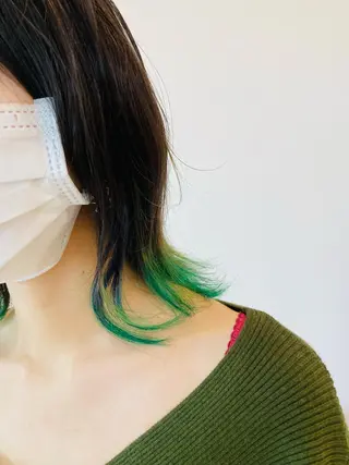 ミディアム PazRood 山下のヘアスタイル