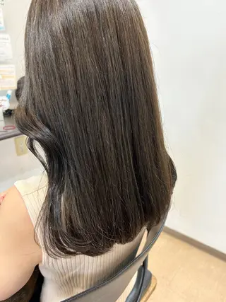 セミロング 宮地 和のヘアスタイル