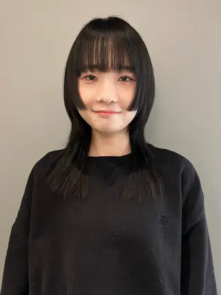 セミロング カラー 圧倒的デザイン力 店長🎨RENAのヘアスタイル