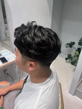 パーマ メンズ -みつま はるな-のヘアスタイル
