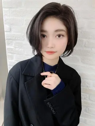ショート 前地 麻衣のヘアスタイル