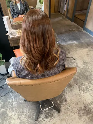 セミロング 古川 絵美のヘアスタイル
