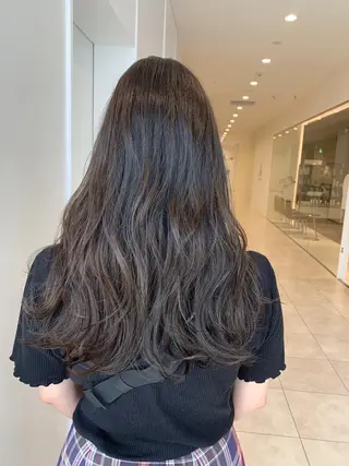 セミロング カット講師 久保匠のヘアスタイル