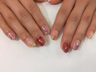ネイル はばすみれ🎀ﾈｲﾙ 光ﾌｪｲｼｬﾙ ﾍｱのネイルデザイン