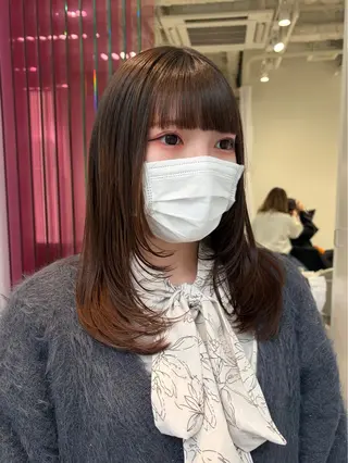 ミディアム レイヤー♡ 石川優奈のヘアスタイル