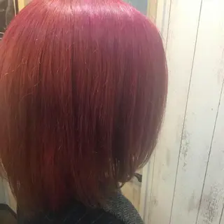 ショート カラー embrace エンブレイスのヘアスタイル