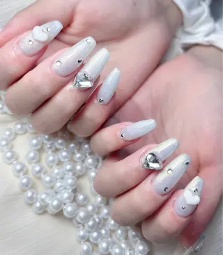 ネイル M🌷nail 長さだし専門店のネイルデザイン