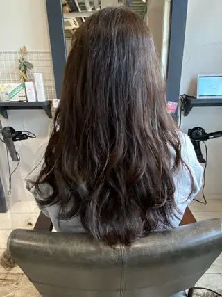 セミロング カラー 水原 恵莉香のヘアスタイル