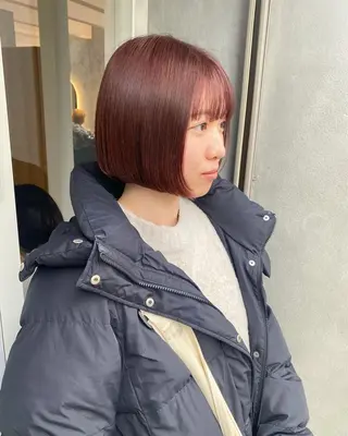 ショート カラー SHICENEケイ レイヤーカット🦋のヘアスタイル