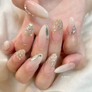 ネイル nail salon e'mu💐のネイルデザイン