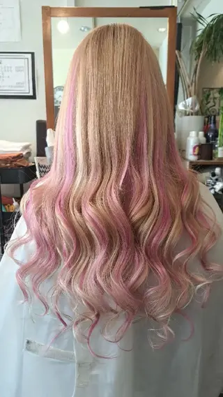 グラッド ヘアーのヘアスタイル