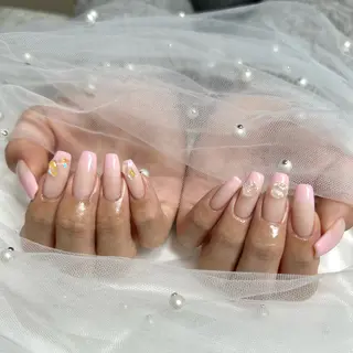 ネイル Nail Salon KIKI.bのネイルデザイン