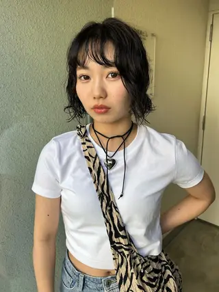 ミディアム 薄暮 マツイ レンのヘアスタイル