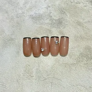 ネイル novem所属・novem Manamiのネイルデザイン
