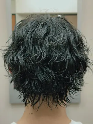 パーマ メンズ ✨透明感カラー✨ 縮毛矯正🌟石川菜摘のヘアスタイル
