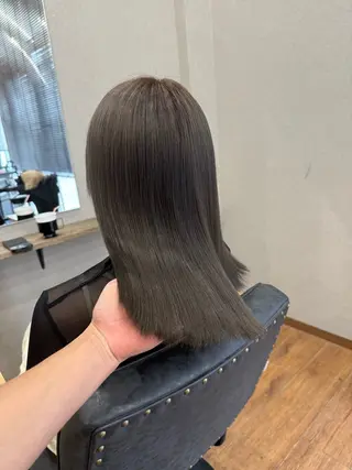 ロング カラー 鵜飼 真伍のヘアスタイル