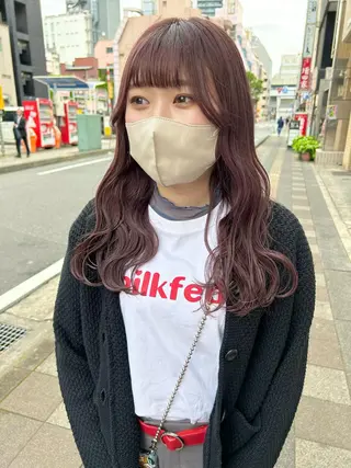 ロング 小林 朋花のヘアスタイル