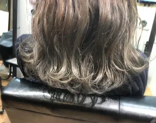 セミロング カラー taishi taishiのヘアスタイル